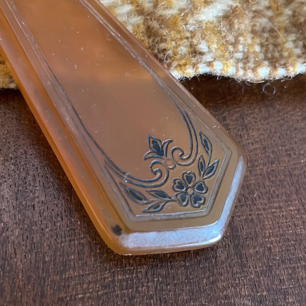 Vintage Resin Hand Mirror Floral Etching